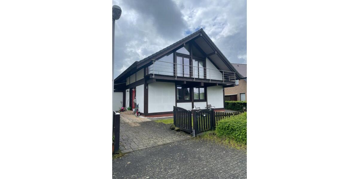 Einfamilienhaus Sankt Augustin - 4 Zimmer, 155 m&sup2;, 2.190&euro; | Angebot:25176392