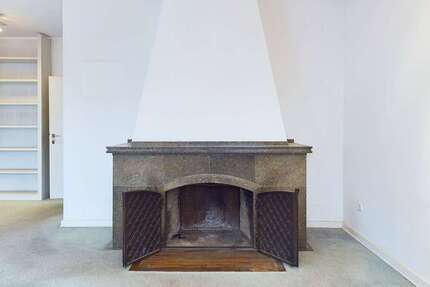 Haus zum Kaufen in Köln 1.295.000 € 324.4 m² 10 zimmer