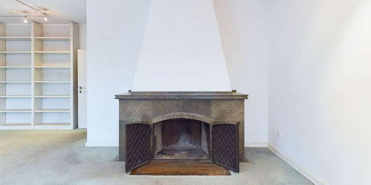 Haus zum Kaufen in Köln 1.295.000 € 324.4 m² 10 zimmer