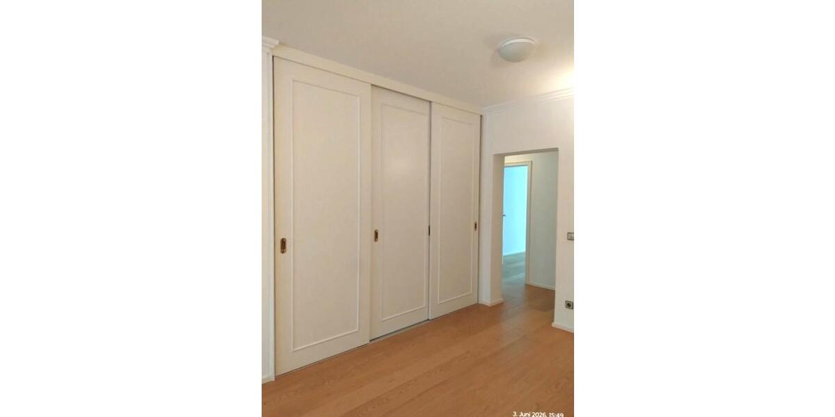 Köln-Marienburg repräsentative 3-Zimmer Wohnung mit großer Terrasse und TG-Stellplatz - Etagenwohnung Köln Marienburg | Angebot:26384750