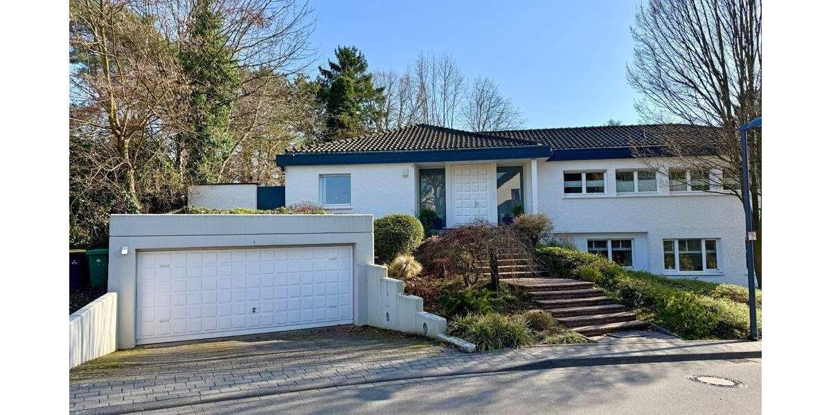 Einfamilienhaus Sankt Augustin Hangelar - 6 Zimmer, 251 m&sup2;, 2.600&euro; | Angebot:25796513