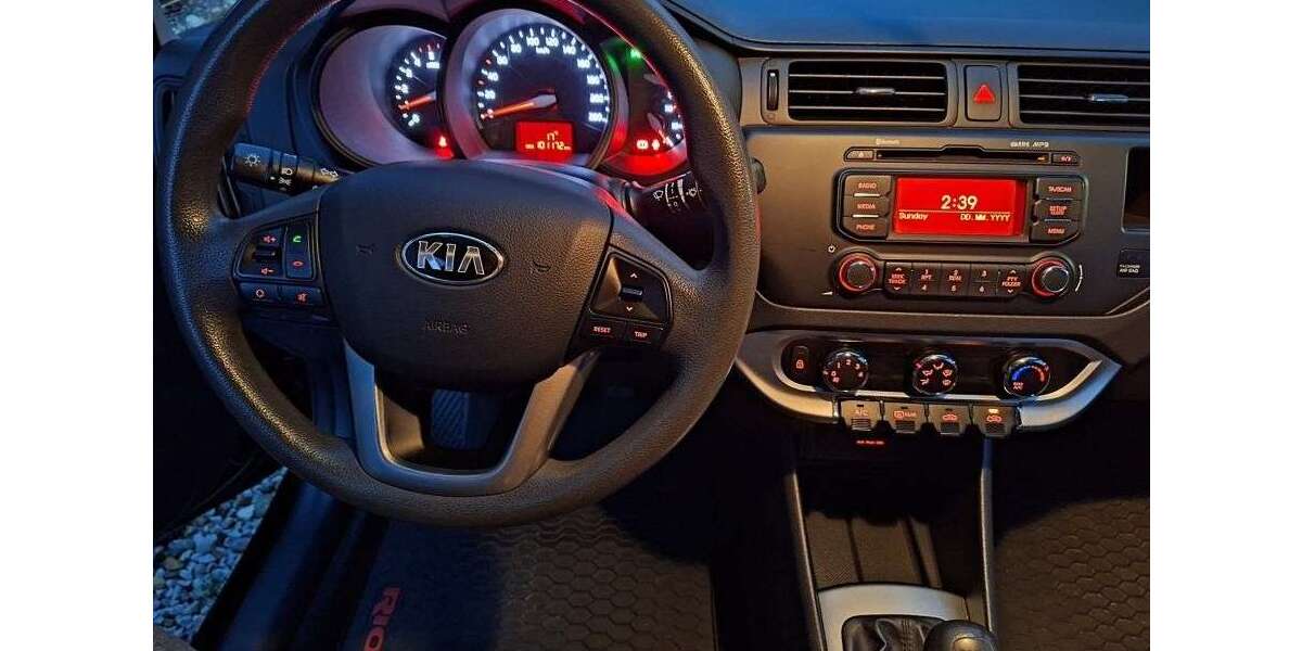 Kia Rio 2.990.000 km 3.800 € Köln 50823