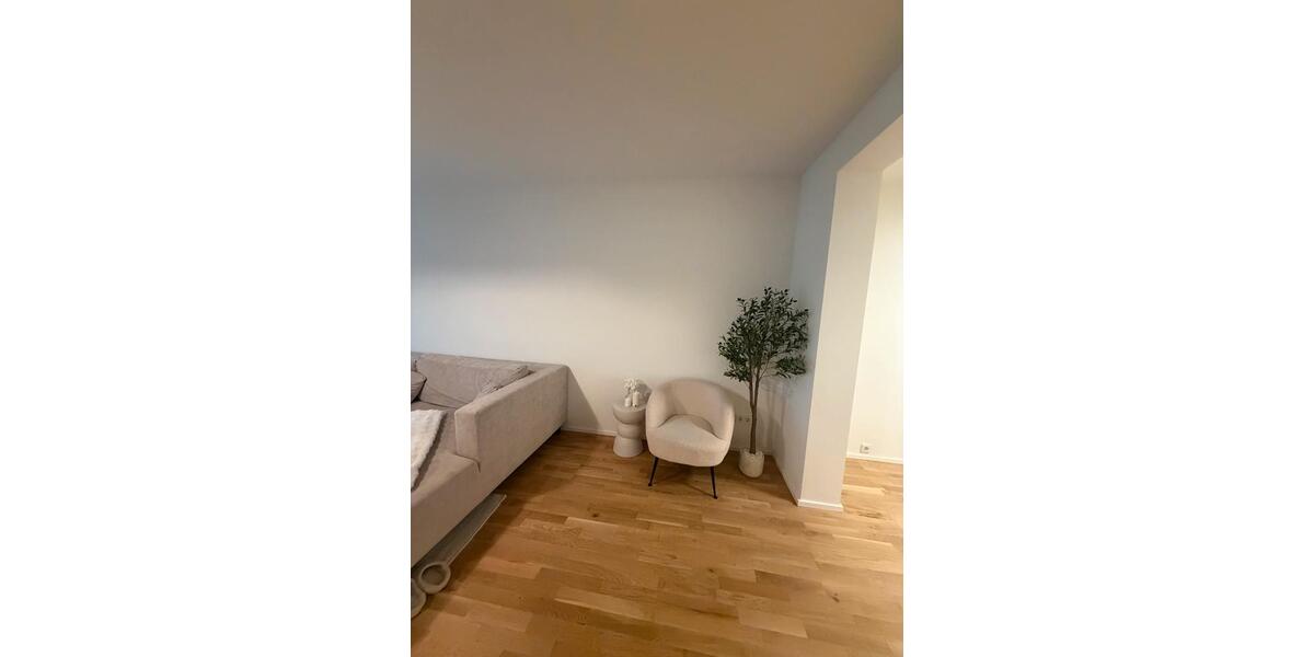 Terrassenwohnung Köln Porz - 2 Zimmer, 98 m&sup2;, 1.785&euro; | Angebot:26148104