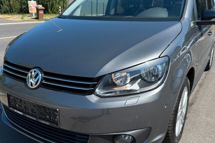 VW Touran 203.890 km 7.490 &euro; Bornheim 53332