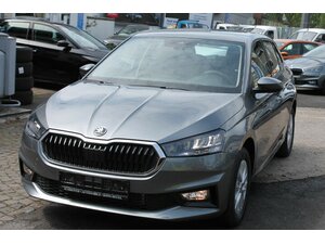Skoda Fabia TSi DSG Alu AHK Klima Kamera SOFORT !!!!! 10 km 23.395 € Bonn 53225