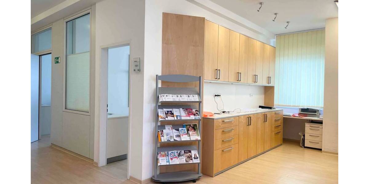 Gewerbeobjekt Leichlingen (Rheinland) Leichlingen - 1 Zimmer, 414 m&sup2;, 920.000&euro; | Angebot:24112043