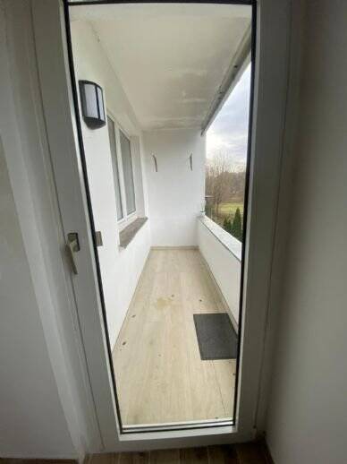 Etagenwohnung Troisdorf - 3 Zimmer, 80 m&sup2;, 1.300&euro; | Angebot:19323682