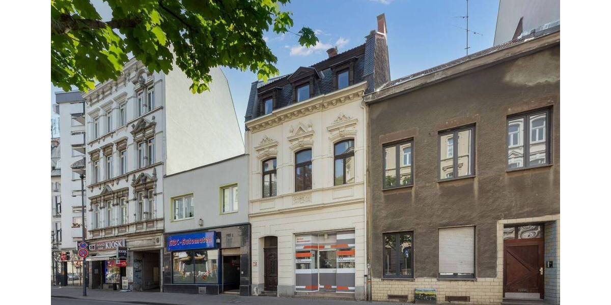 Einmalige Chance! Liebevoll saniertes Denkmal-Mehrfamilienhaus mit genehmigtem Bauprojekt im Garten 1 zimmer