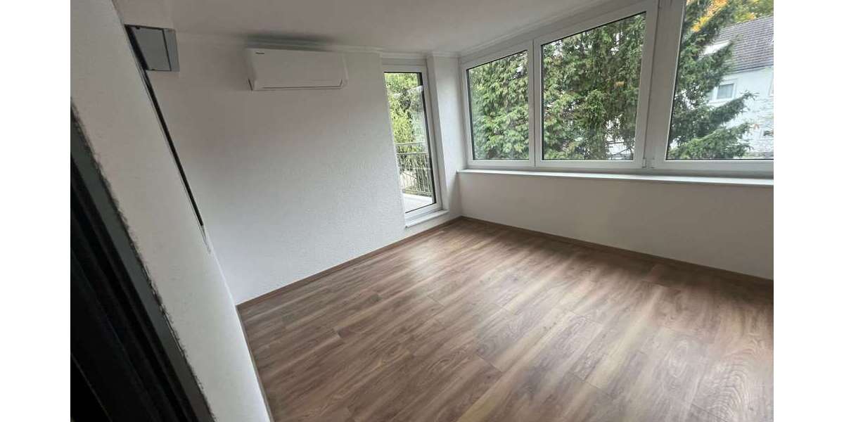Etagenwohnung Köln Wahnheide - 5 Zimmer, 100 m&sup2;, 1.410&euro; | Angebot:26862859