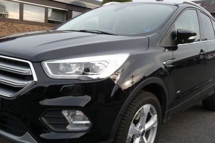 Ford Kuga 70.000 km 18.400 € Koeln 50859