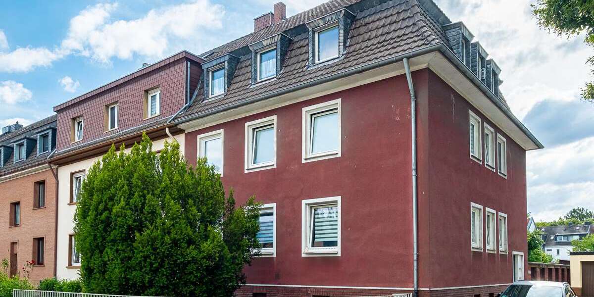Haus zum Kaufen in Köln Flittard 720.000 € 209.01 m² 9 zimmer