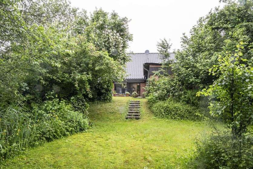 Haus zum Kaufen in Erftstadt 695.000 € 193 m²
