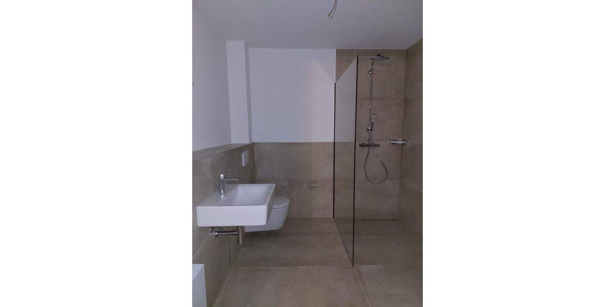 Terrassenwohnung Troisdorf Oberlar - 3 Zimmer, 81 m&sup2;, 1.195&euro; | Angebot:25152444