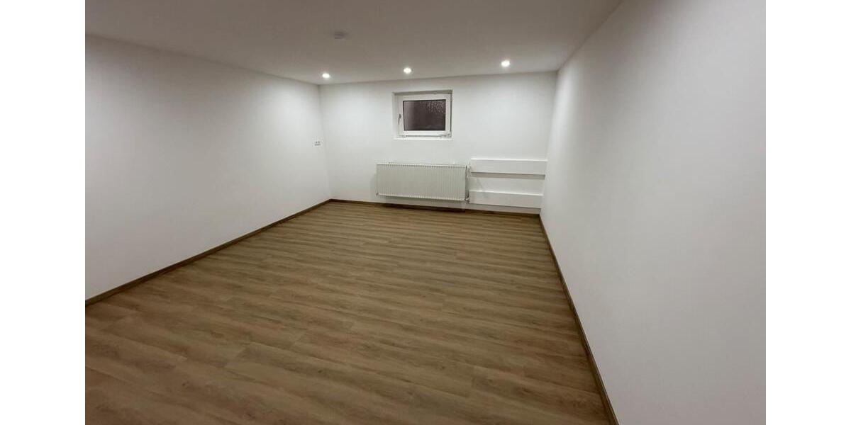Etagenwohnung Bergheim Ahe - 3 Zimmer, 85 m&sup2;, 1.100&euro; | Angebot:25145450