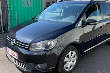 VW Touran 196.000 km 7.750 € Bergisch Gladbach 51465