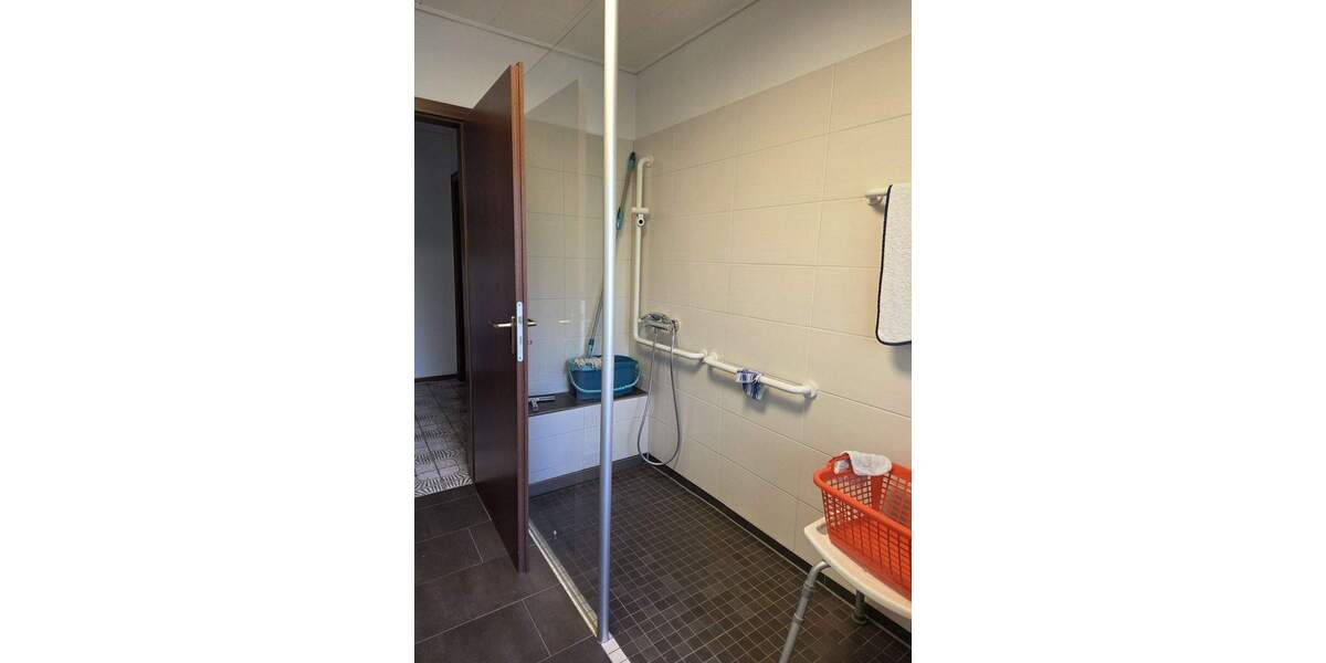 Mehrfamilienhaus, Wohnhaus Sankt Augustin Hangelar - 6 Zimmer, 202 m&sup2;, 610.000&euro; | Angebot:25660472