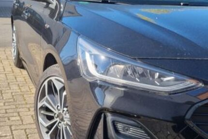 Ford Focus 27.237 km 17.290 &euro; Köln 50769