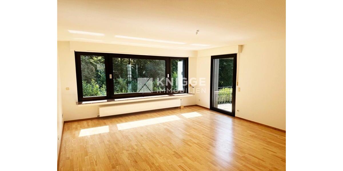 Bungalow Bergisch Gladbach Alt-Frankenforst - 6 Zimmer, 186 m&sup2;, 1.860&euro; | Angebot:24690728