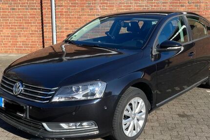 VW Passat 149.580 km 7.999 &euro; Köln 50823