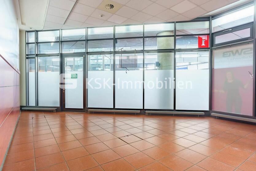 Zentraler geht es nicht! zimmer