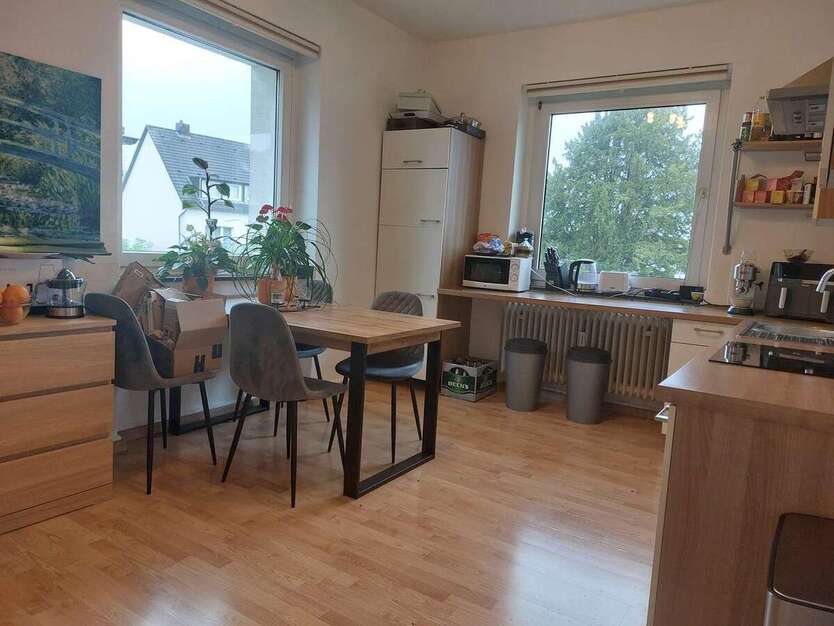 Wohnung zum Mieten in Köln-Merheim 990 € 75 m² 3 zimmer