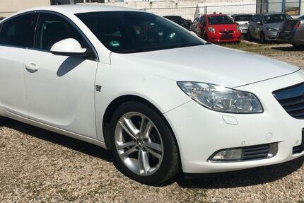 Opel Insignia 308.000 km 3.999 &euro; Bonn 53227