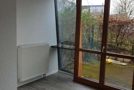 Wohnung Niederkassel Lülsdorf - 1 Zimmer, 40 m&sup2;, 450&euro; | Angebot:26807970