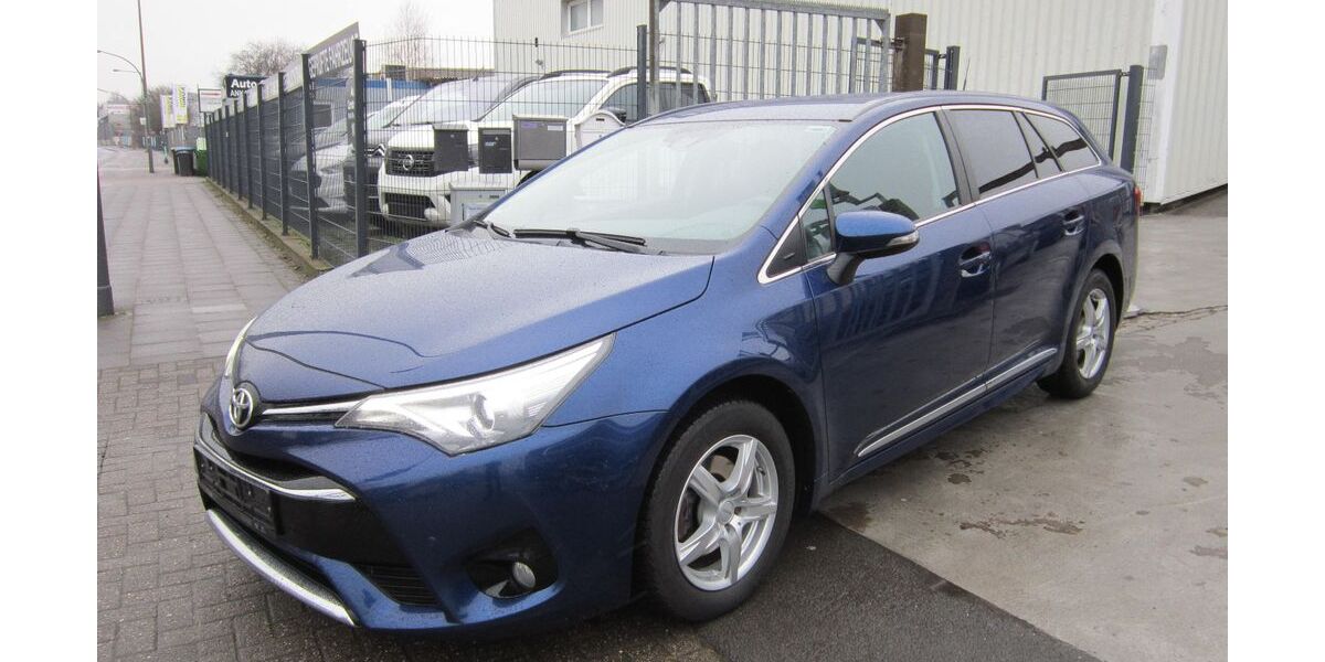 Toyota Avensis 192.720 km 9.990 &euro; Köln 51105