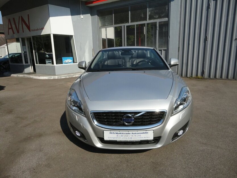 Volvo C70 2,0 D/130 KW 1.Hand Leder+Xenon+Klima Top 151.550 km 12.700 € Neuss 41462