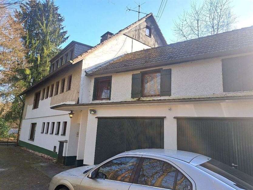 Haus zum Kaufen in Odenthal 420.000 € 249 m² 8 zimmer