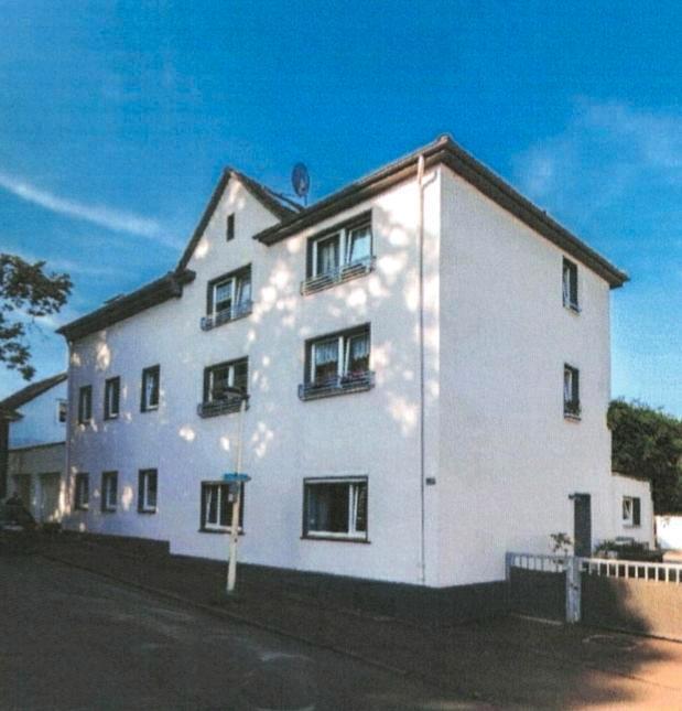 Einfamilienhaus an Handwerker günstig zu vermieten