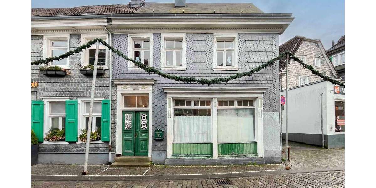 Einfamilienhaus Solingen Central - 6 Zimmer, 108 m&sup2;, 160.000&euro; | Angebot:26326193