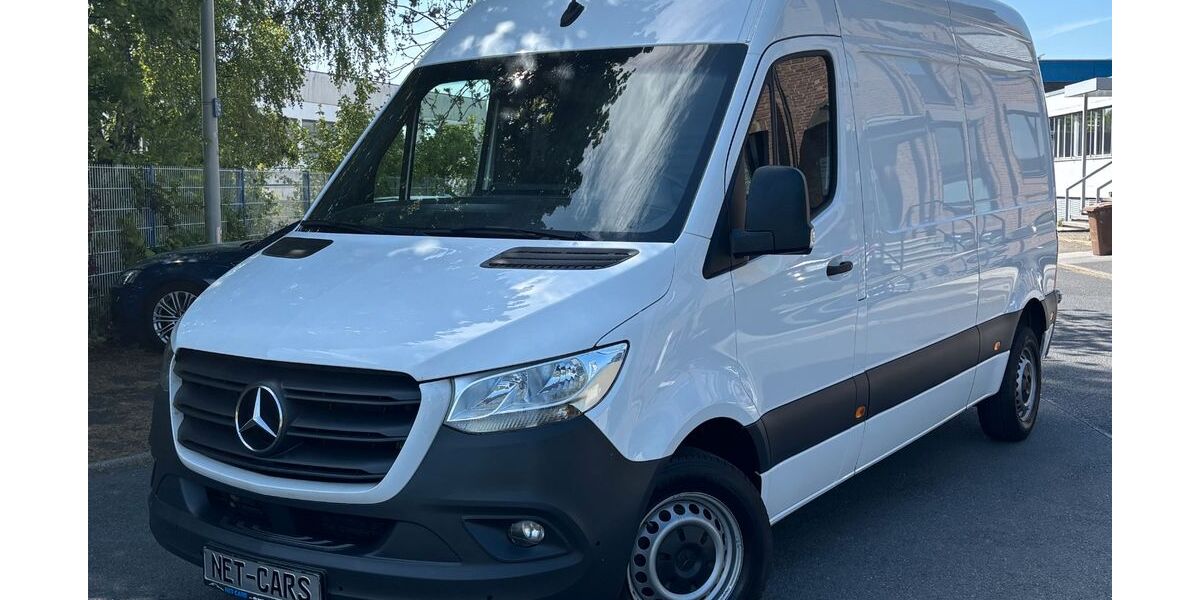 Mercedes-Benz Sprinter 217.744 km 18.950 &euro; Hilden 40721