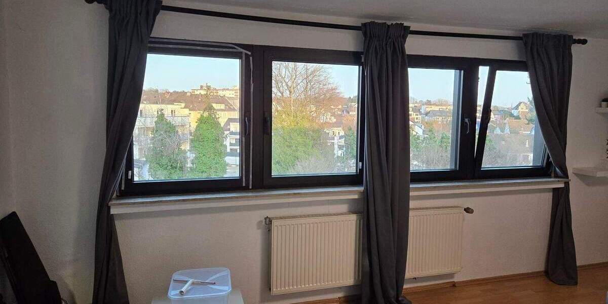 Etagenwohnung Siegburg Dreesch - 3 Zimmer, 67 m&sup2;, 630&euro; | Angebot:25355796