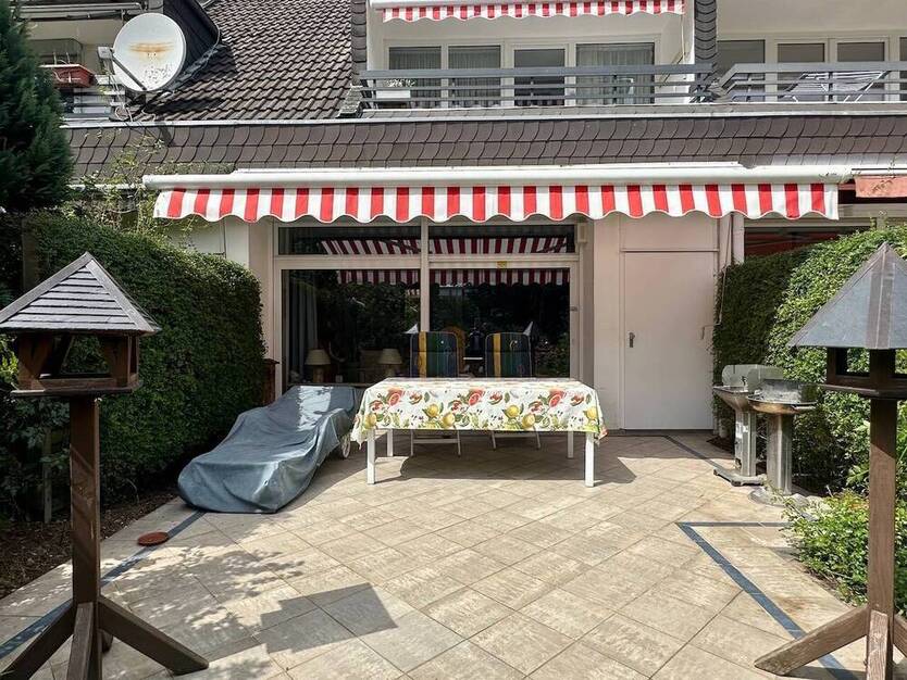 Gepflegtes Reihenhaus mit großem Garten