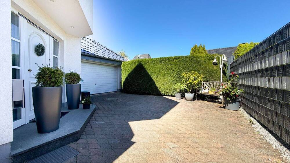 Einfamilienhaus Lohmar Algert - 8 Zimmer, 267 m&sup2;, 798.000&euro; | Angebot:26642928