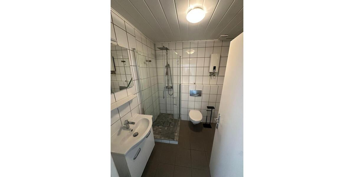 Etagenwohnung Bonn - 2 Zimmer, 55 m&sup2;, 800&euro; | Angebot:26408975