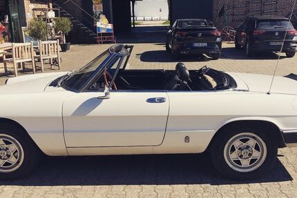 Alfa Romeo Spider 156.000 km 13.800 &euro; Köln 50668