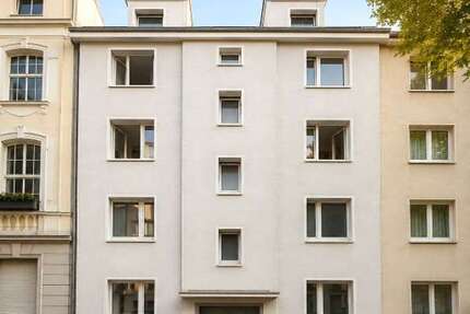Haus Köln Kalk - 19 Zimmer, 374 m&sup2;, 1.600.000&euro; | Angebot:27329113