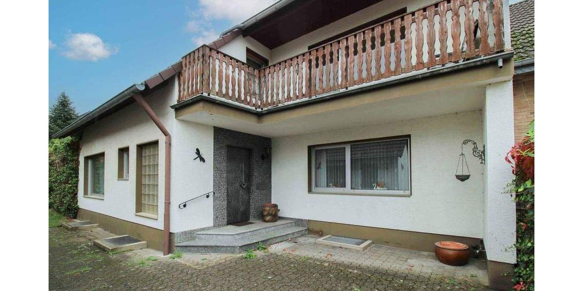 Einfamilienhaus Köln Esch/Auweiler - 7 Zimmer, 170 m&sup2;, 599.000&euro; | Angebot:24846097