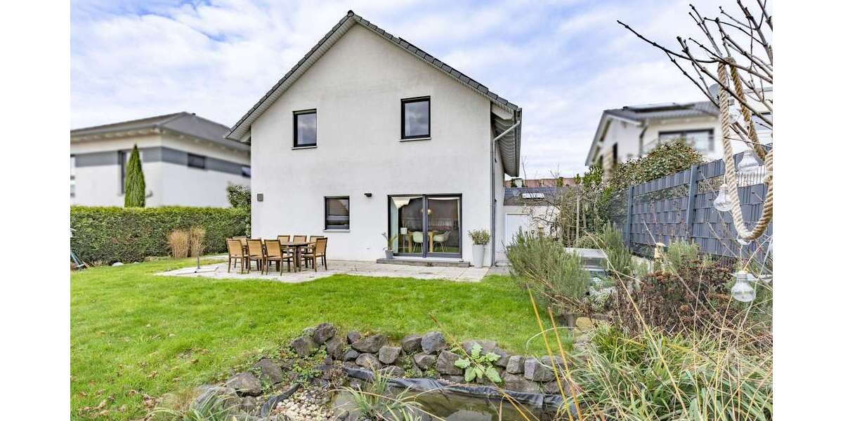 Haus zum Kaufen in Kerpen 665.000 € 174 m² 6.5 zimmer