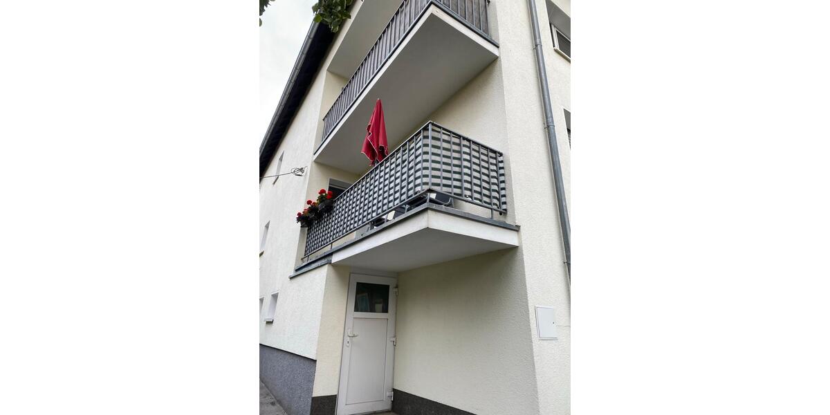 Etagenwohnung Solingen Wald - 2 Zimmer, 60 m&sup2;, 800&euro; | Angebot:27587158