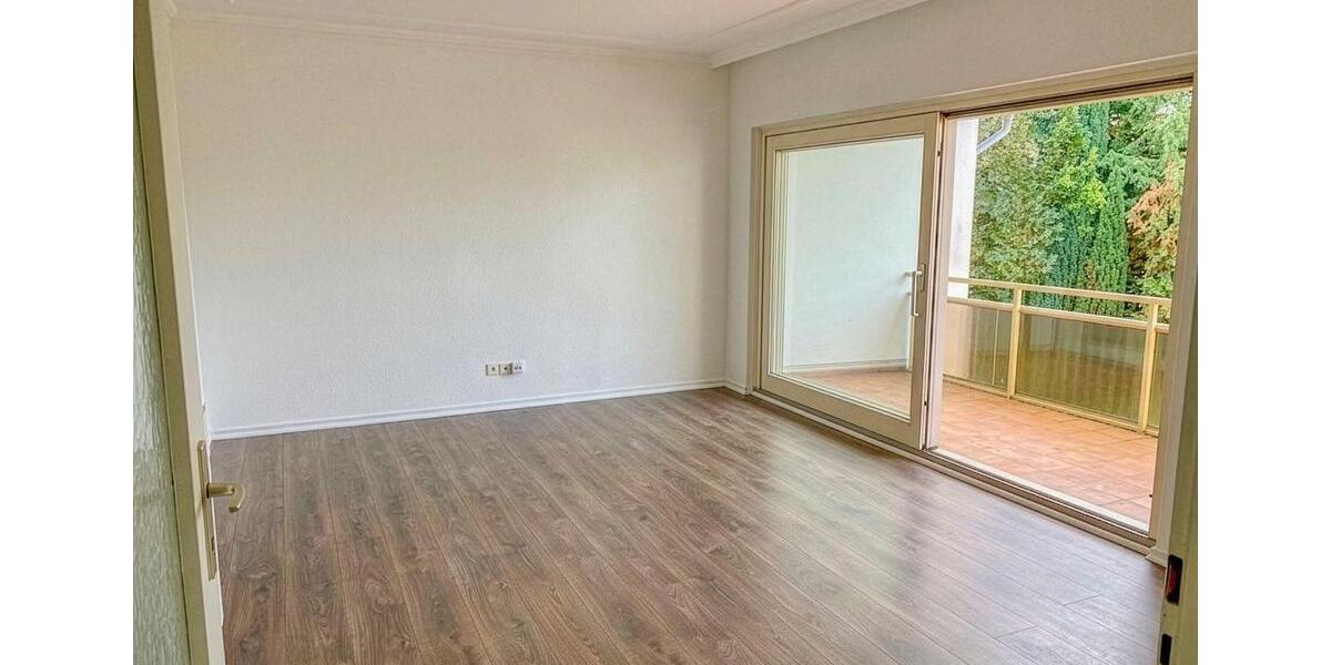 Etagenwohnung Leverkusen Opladen - 4 Zimmer, 99 m&sup2;, 1.055&euro; | Angebot:26382815