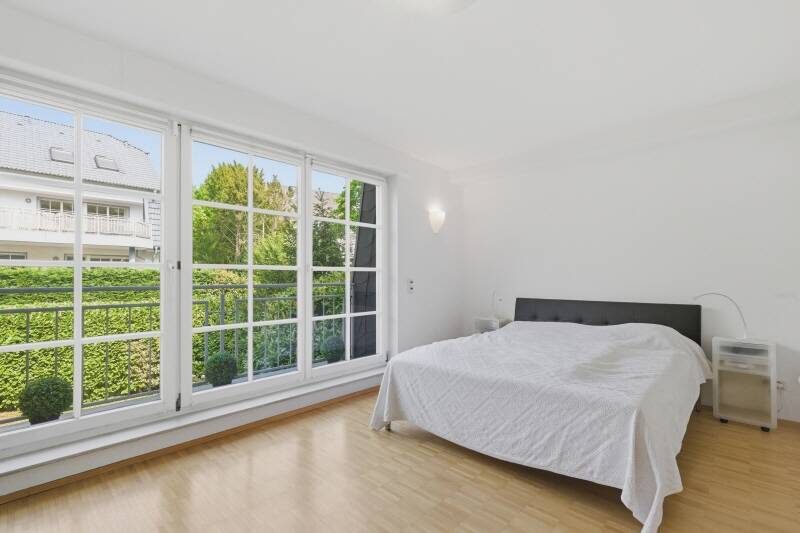 Doppelhaushälfte Köln Marienburg - 5 Zimmer, 158 m&sup2;, 1.260.000&euro; | Angebot:26499010