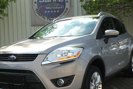 Ford Kuga CHAMPIONS EDITION 4x4 AHK SPORT 188.211 km 6.408 € Köln 50858