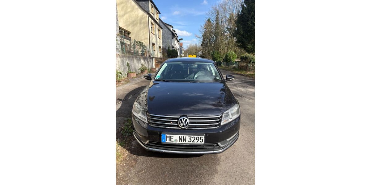 VW Passat 118.000 km 9.000 &euro; Hilden 40724