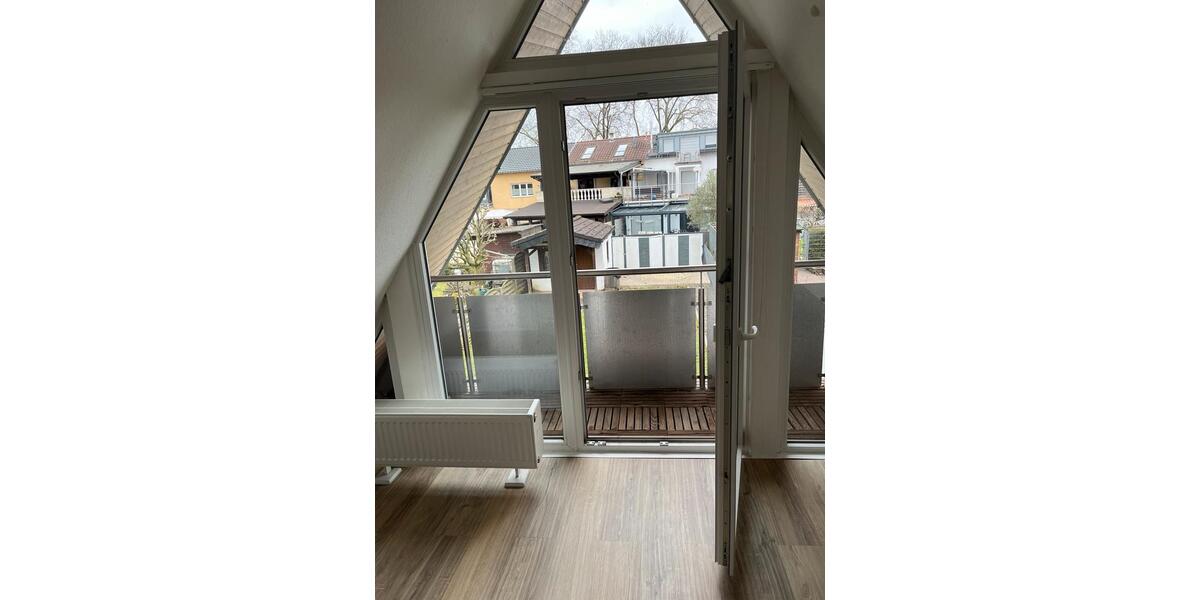 Reihenhaus Köln Kalk - 3.5 Zimmer, 107 m&sup2;, 2.000&euro; | Angebot:27615697