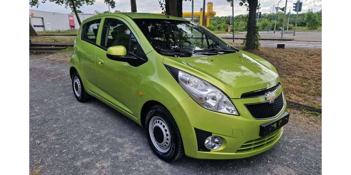 Chevrolet Spark 68.000 km 3.999 € Köln 51109