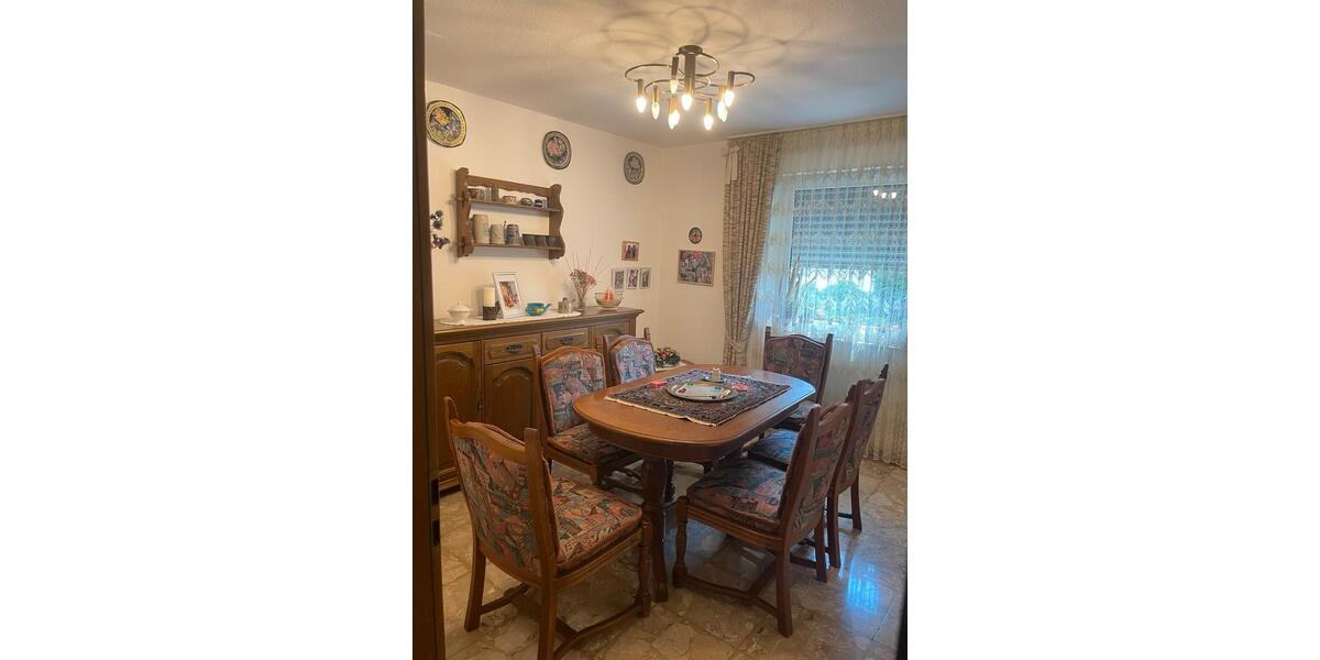 Erdgeschoßwohnung Bergisch Gladbach Alt-Frankenforst - 5 Zimmer, 140 m&sup2;, 460.000&euro; | Angebot:27044139