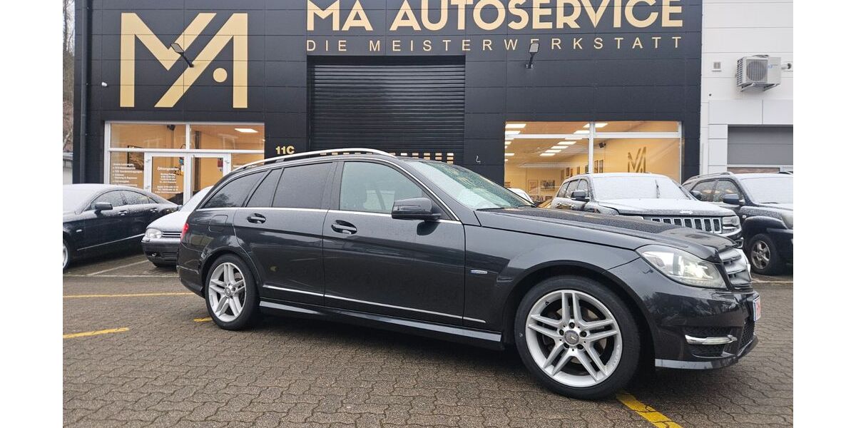 Mercedes-Benz C 250 152.555 km 12.299 &euro; Bergisch Gladbach 51465